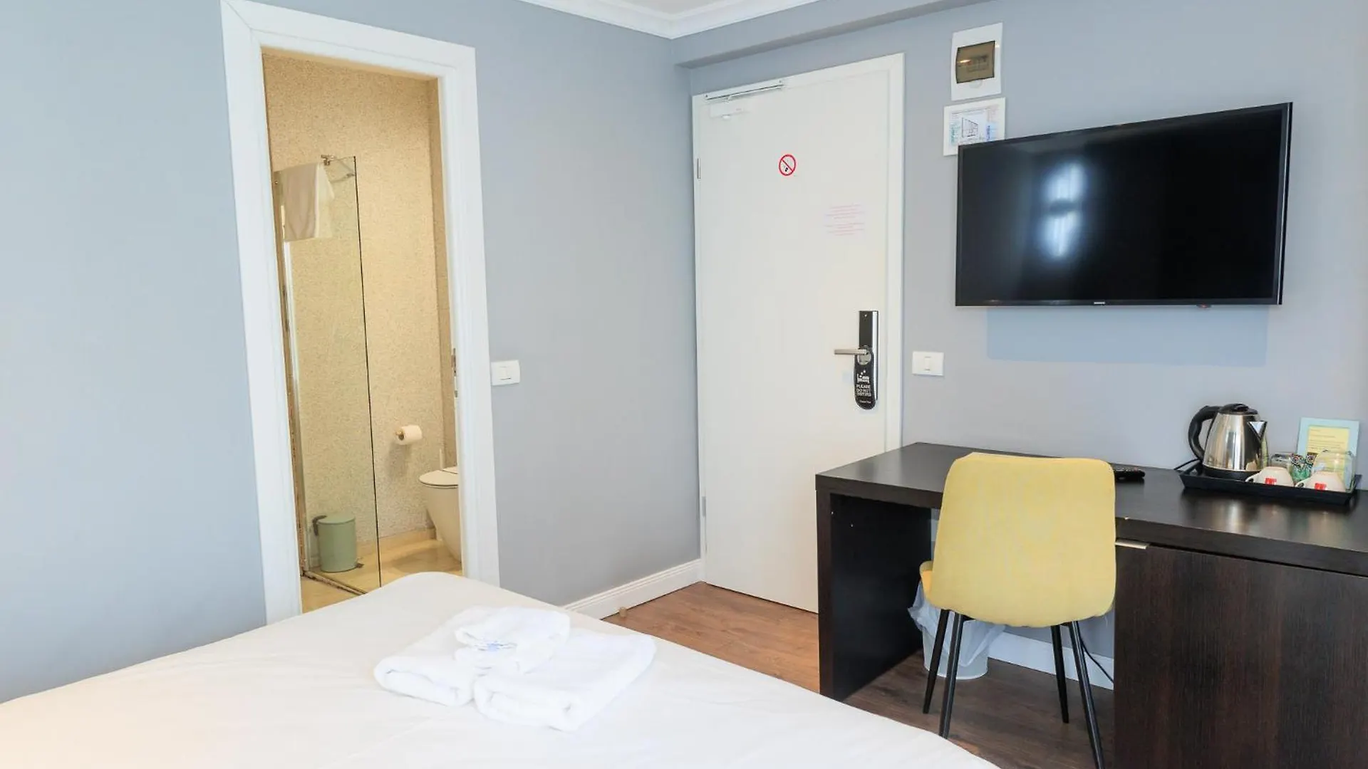 The Embassy Nord Hotel Bucureşti 3*,